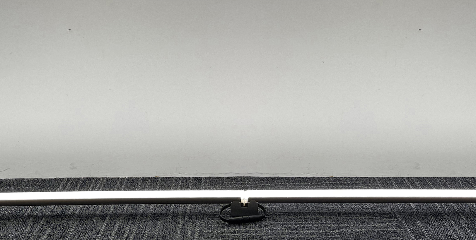 ACCENT C7 three sides of the light-emitting, continuous installation effect