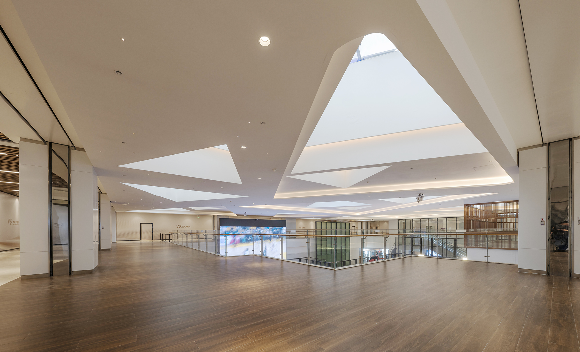 WUSHANG DREAM TIME MALL