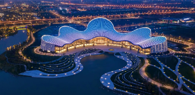 WAC Launches Outdoor ACCENT C7 Series of Low Power Linear Luminaires